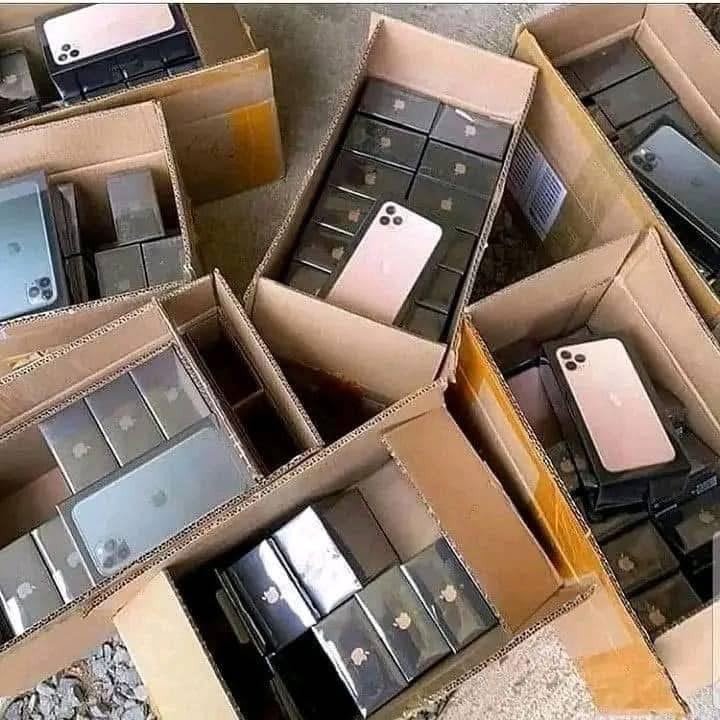 iPhone 11 Pro Max & iPhone 11 Pro Wholesale Pallet