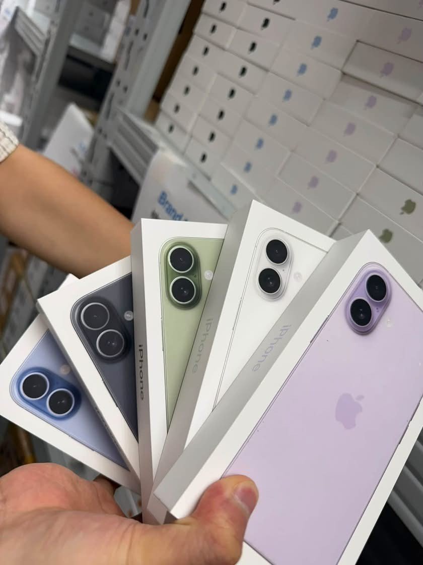 iPhone 17 E-SIM 256GB Wholesale Pallet - Image 2