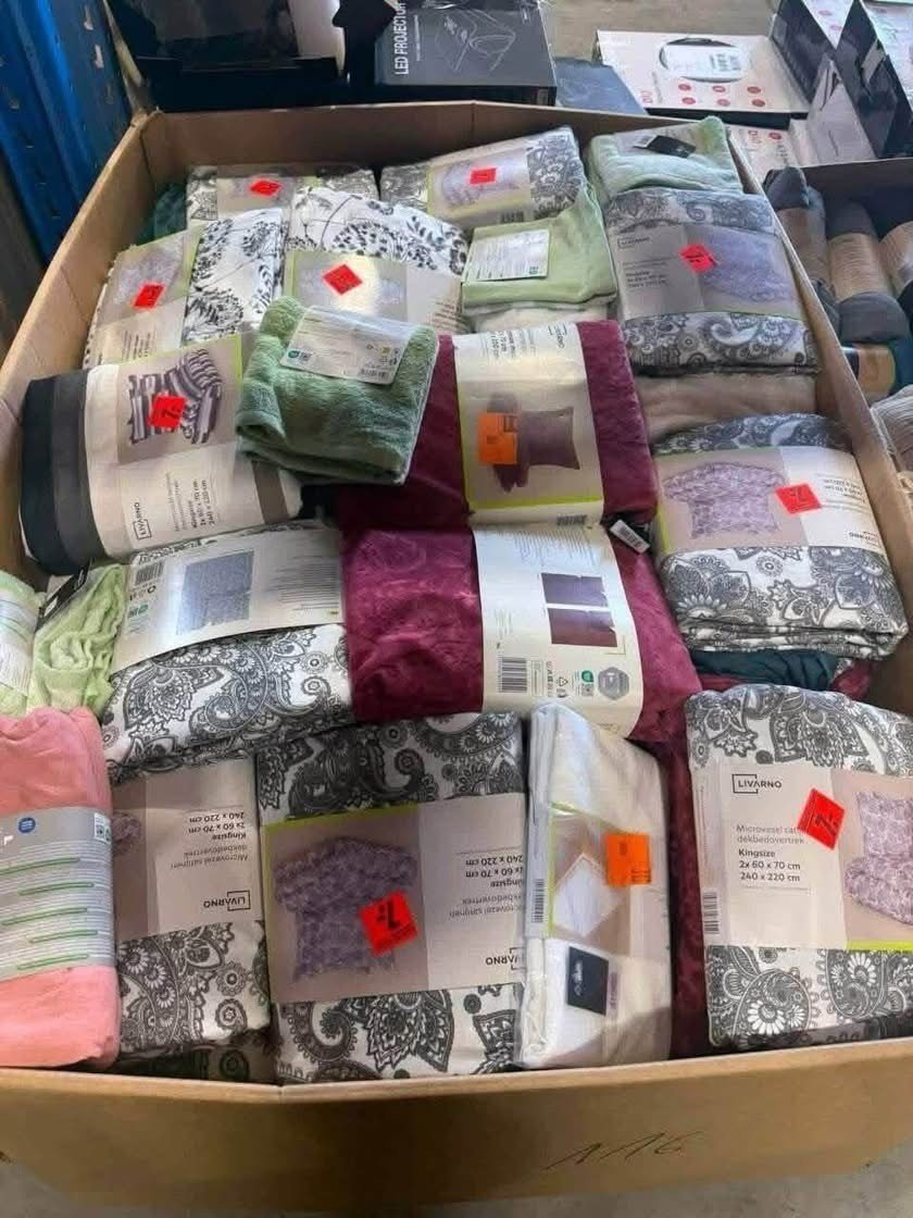 Mixed Bedding & Home Textiles Wholesale Pallet