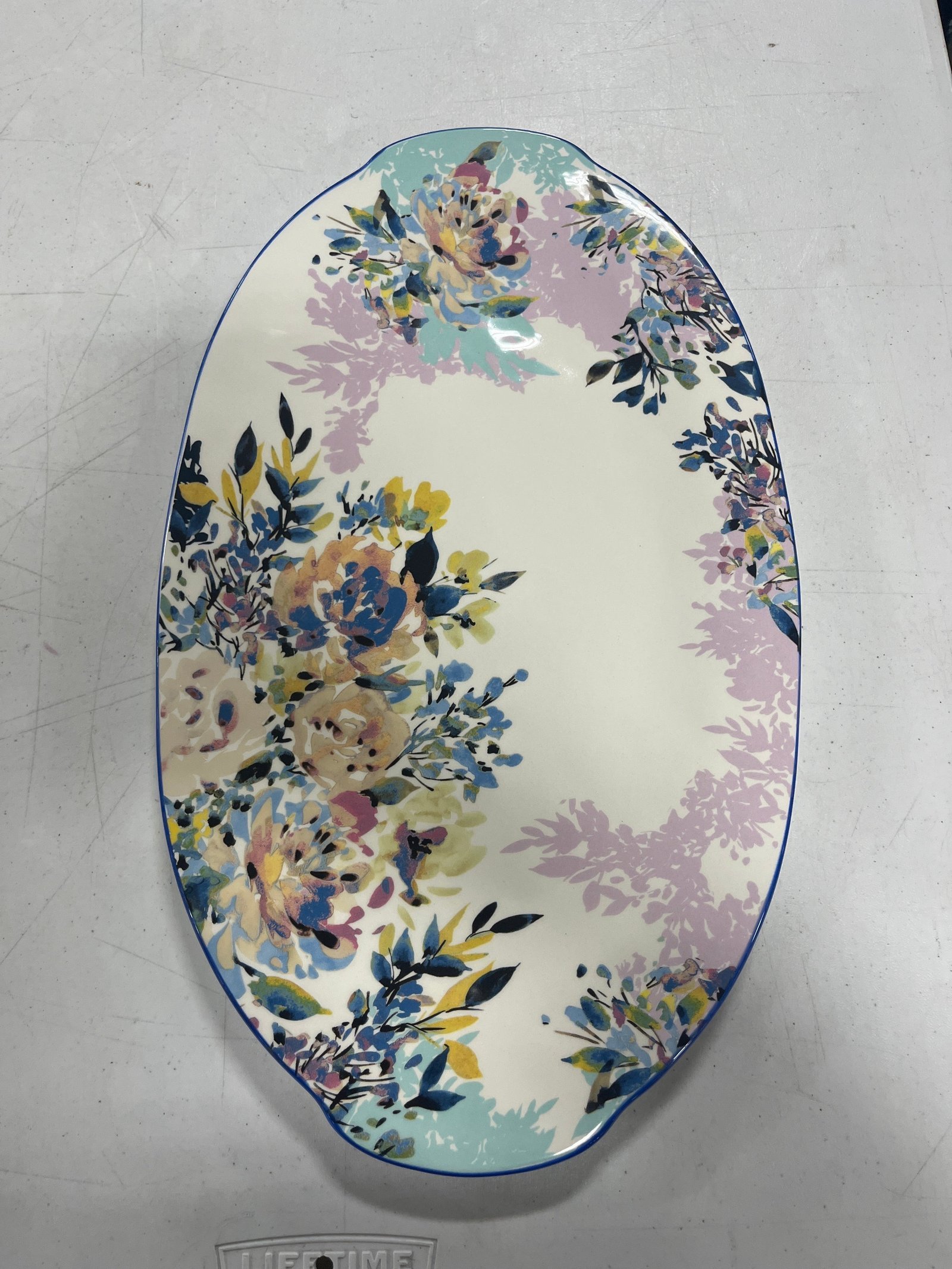 Assorted Large Table Top Plates - Image 2
